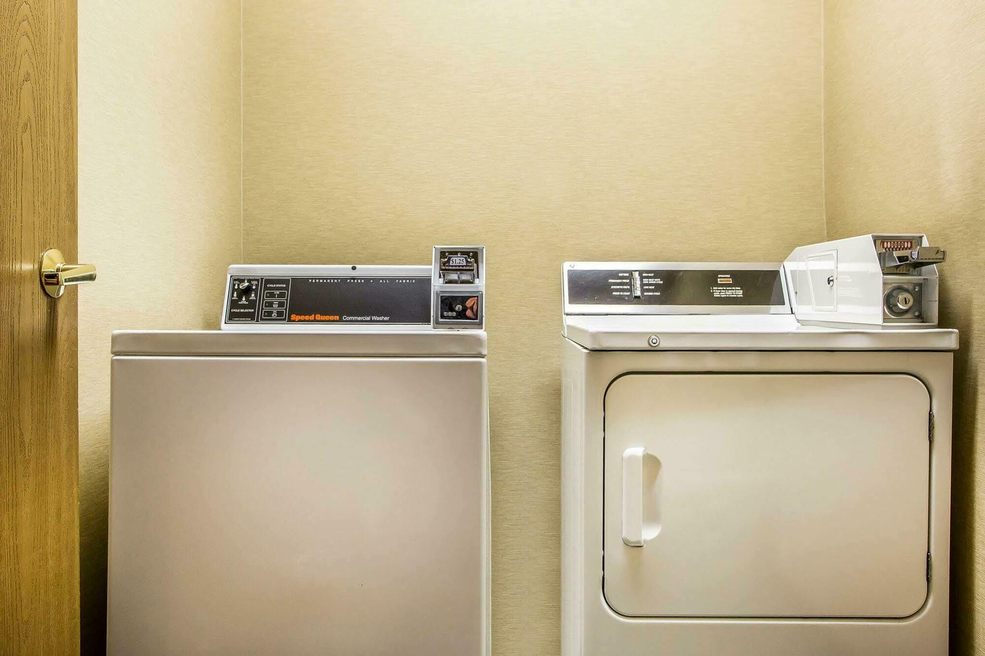 Quality Inn Greenville North Eksteriør bilde